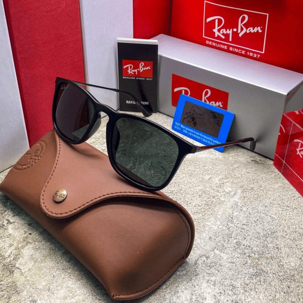 Rayban Chris